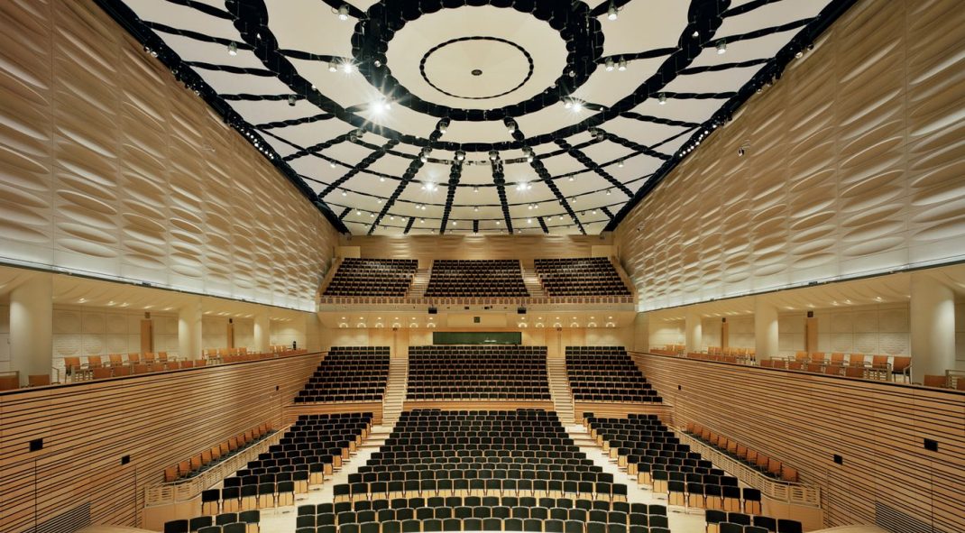 Centre expérimental des médias et des arts de la scène (EMPAC) Curtis R. Priem