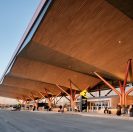 Front Curb/Terminal Entry - METALWORKS Linear - Classics